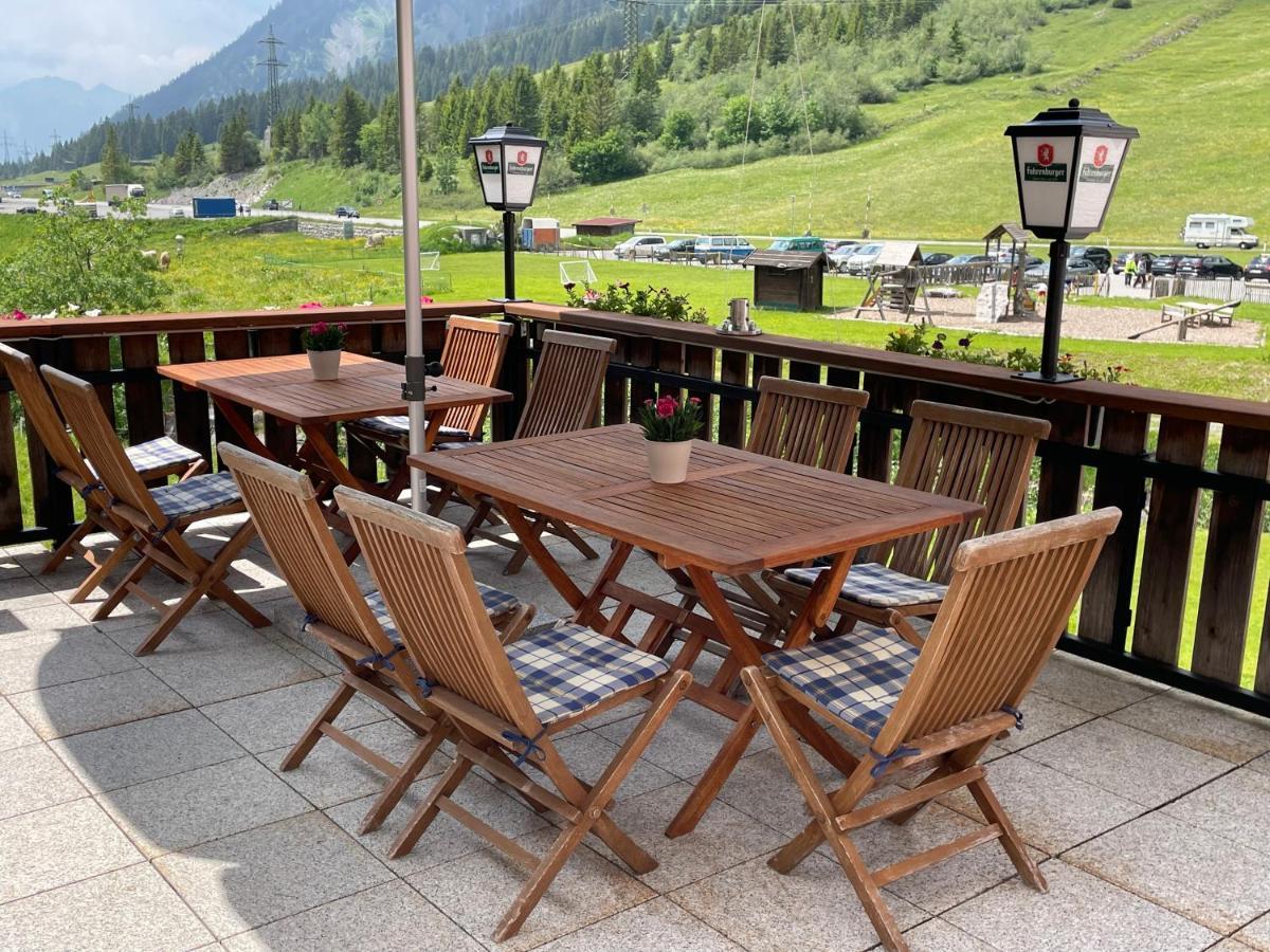 Hotel Berghaus Stuben Stuben am Arlberg Exterior photo