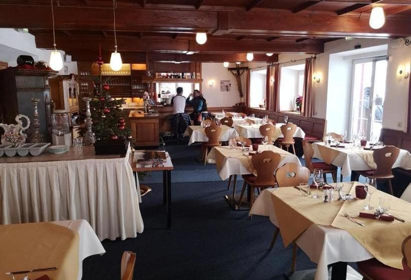 Hotel Berghaus Stuben Stuben am Arlberg Exterior photo